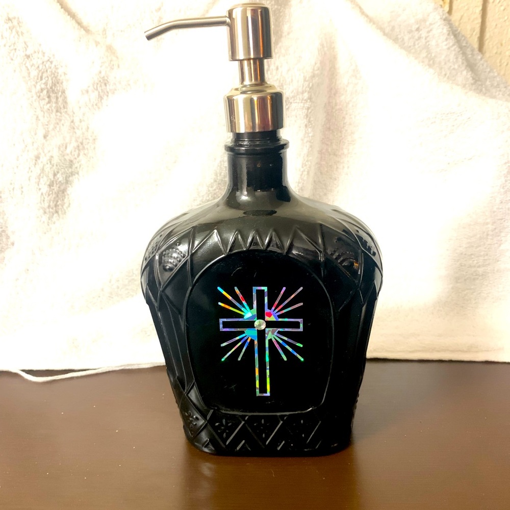 Elegant Black Soap Dispenser with Cross Design